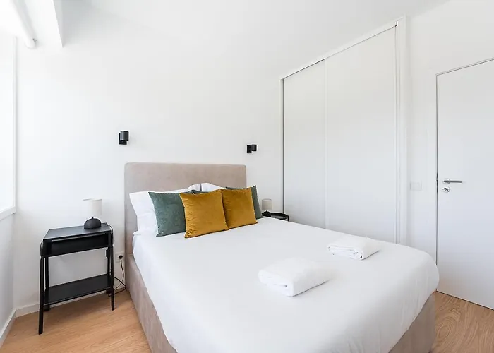 Апартаменты Guestready - Casa Da Musica Cosmopolitan Comfort Порту