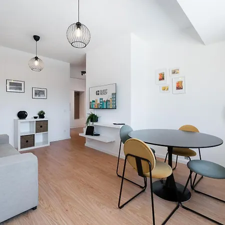 Guestready - Casa Da Musica Cosmopolitan Comfort Lägenhet
